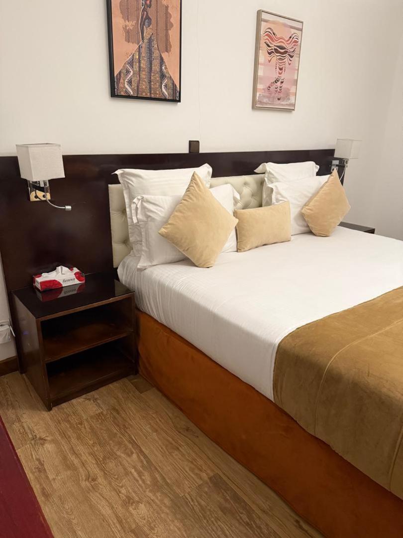 Residence Hoteliere Oceane Libreville Eksteriør billede