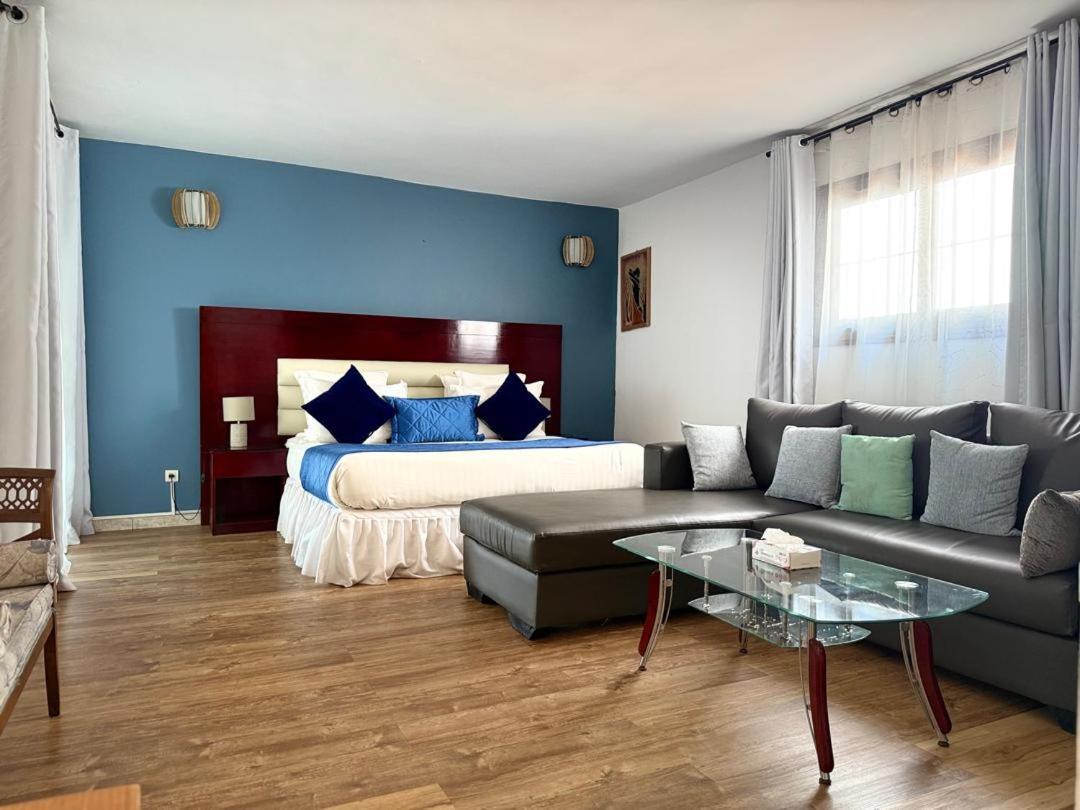 Residence Hoteliere Oceane Libreville Eksteriør billede