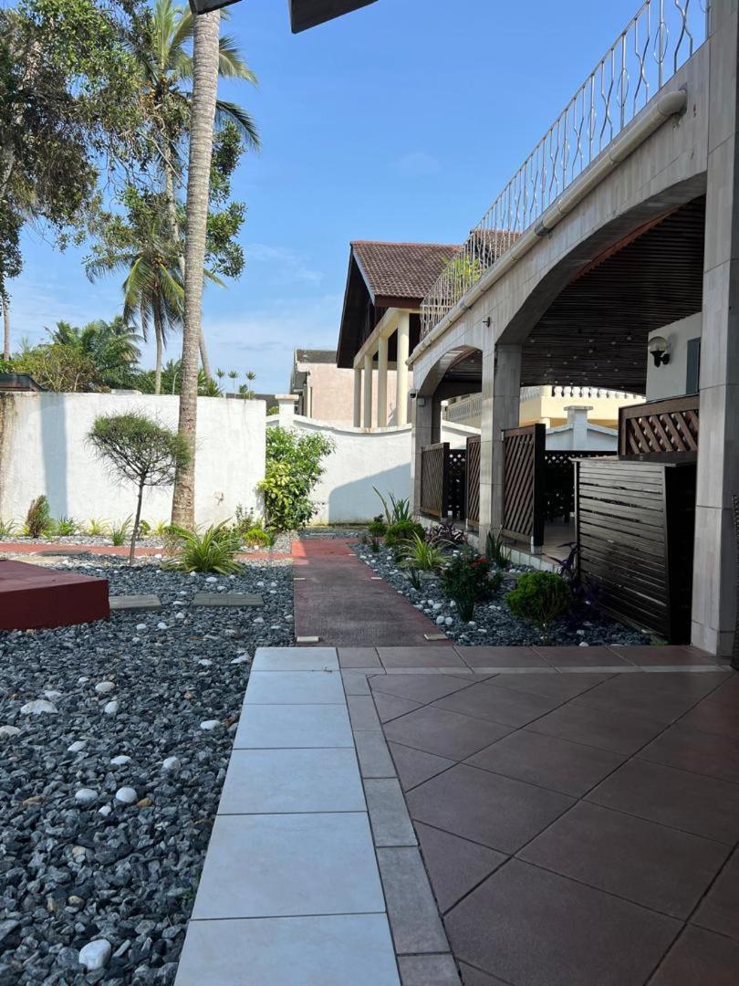 Residence Hoteliere Oceane Libreville Eksteriør billede