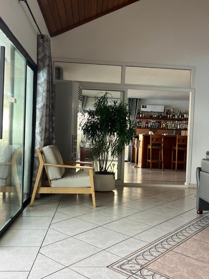 Residence Hoteliere Oceane Libreville Eksteriør billede