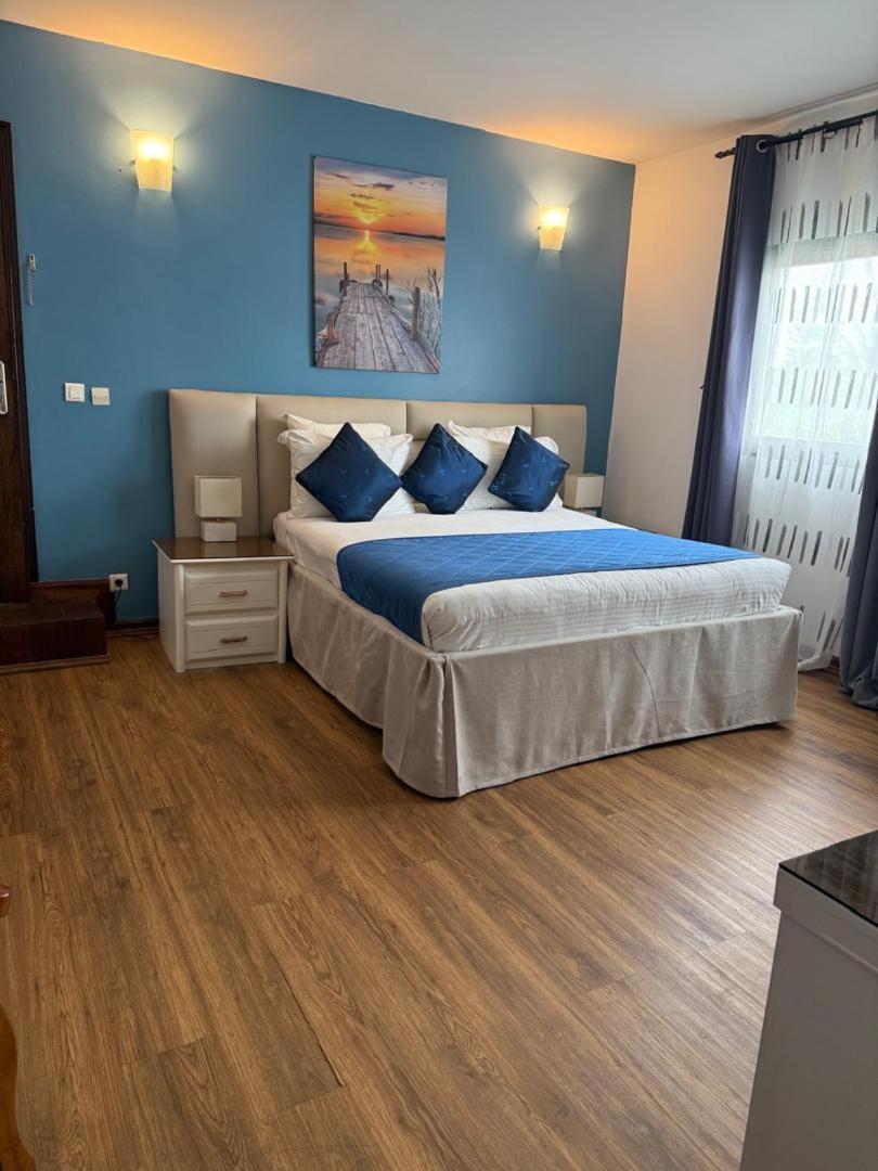 Residence Hoteliere Oceane Libreville Eksteriør billede