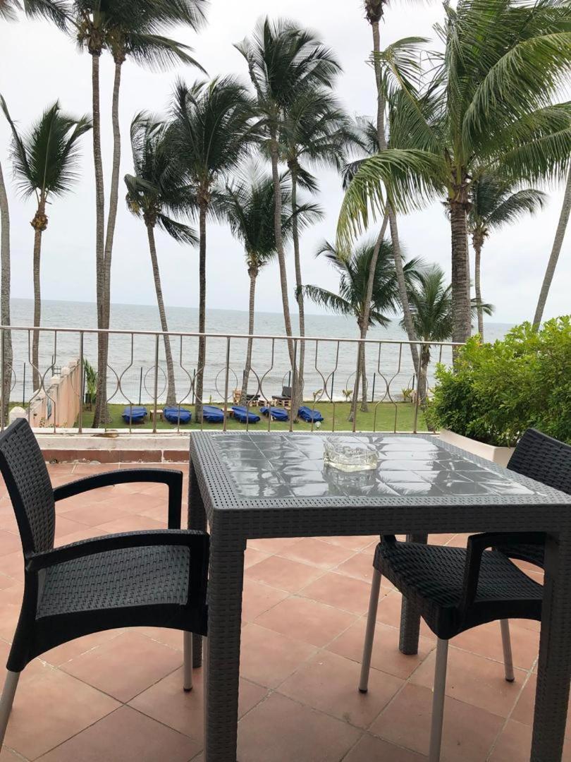 Residence Hoteliere Oceane Libreville Eksteriør billede