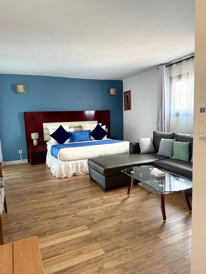 Residence Hoteliere Oceane Libreville Eksteriør billede
